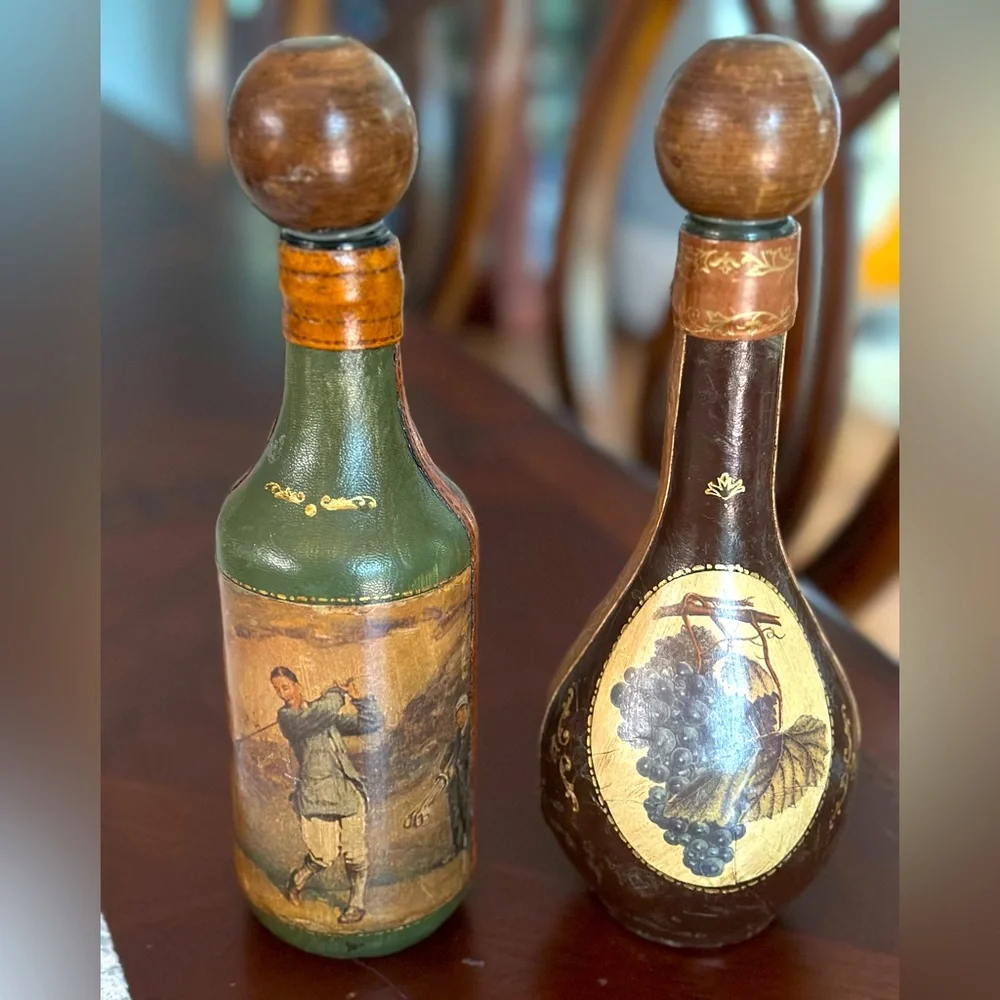 Vintage MCM Italian Leather Wrapped Wine/Liquor Decanter Bottle Very Rare